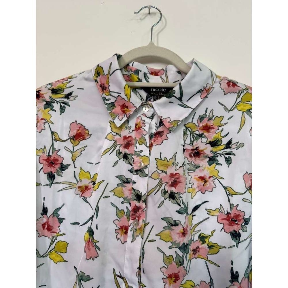 Nicole Miller Women's Size PM Button Up Shirt Water Color Floral Soft Girl Work - Picture 6 of 11